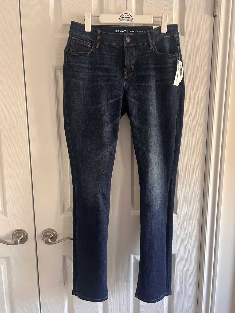 NWT Old Navy Dark Blue Skinny Jeans - Curvy Straight Fit